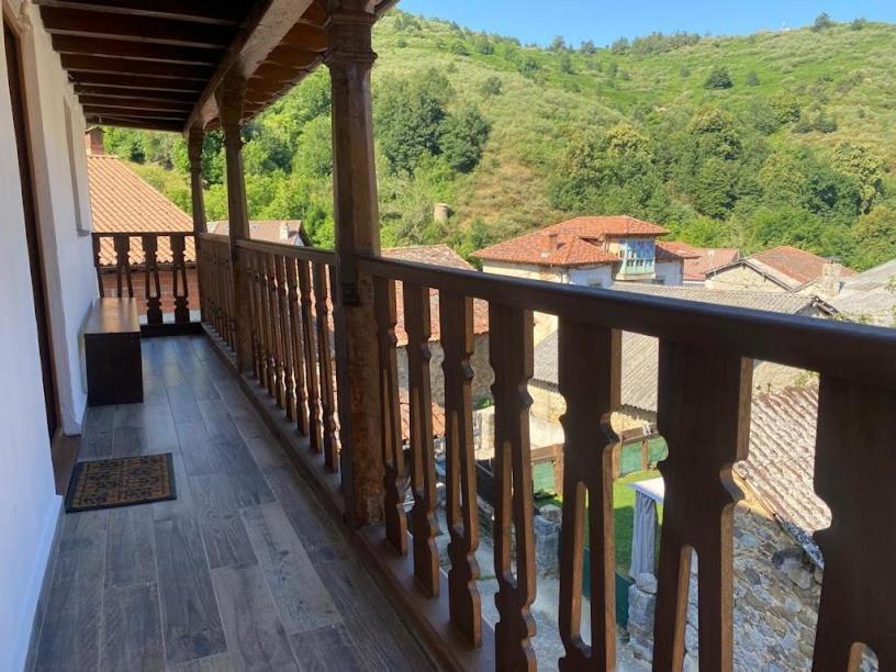 Вилла La Balconada De Valdeon Посада-де-Вальдеон Экстерьер фото