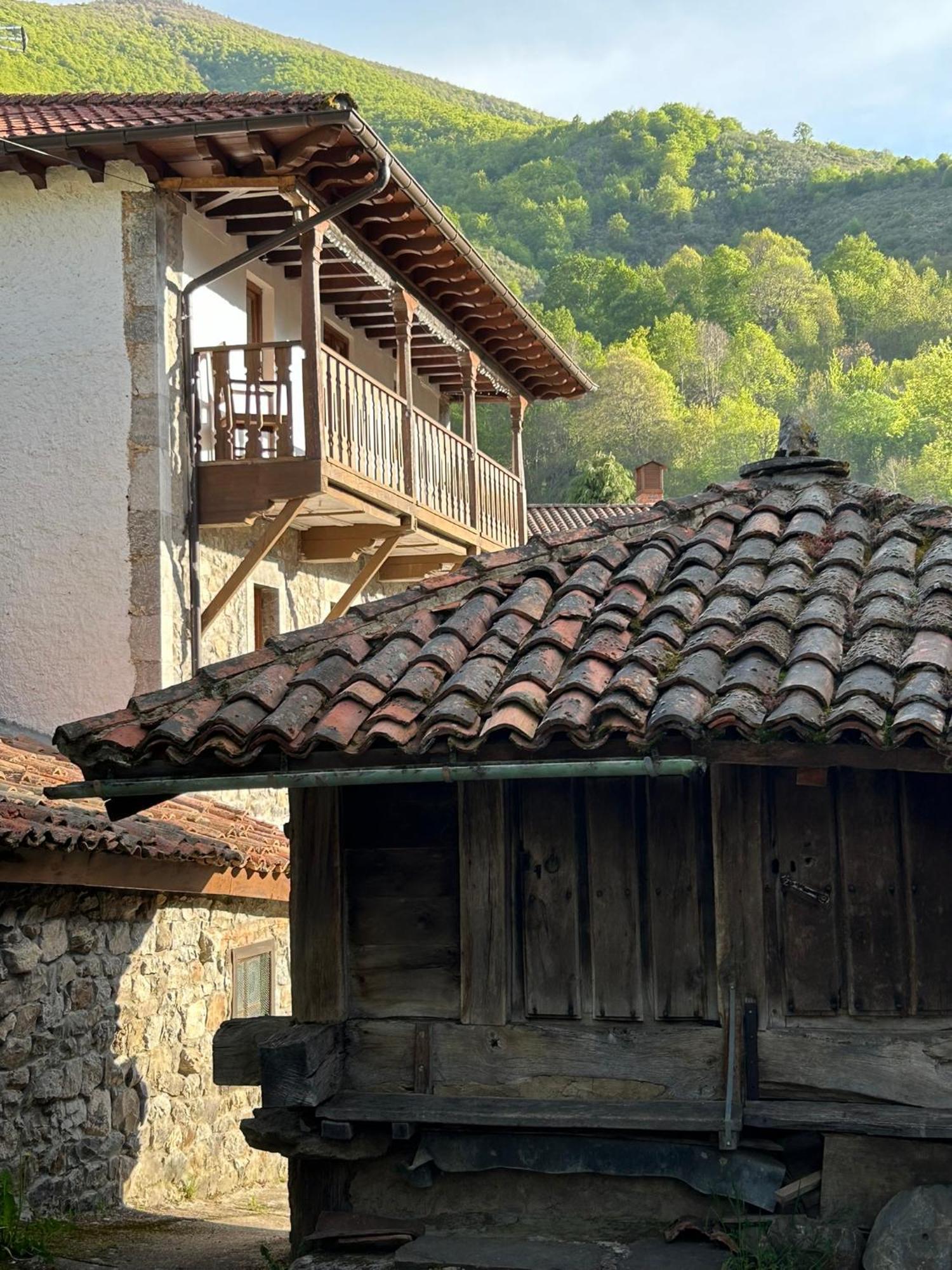 Вилла La Balconada De Valdeon Посада-де-Вальдеон Экстерьер фото